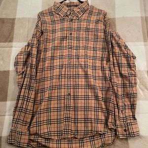 Men’s Size Large Burberry Plaid Button Down